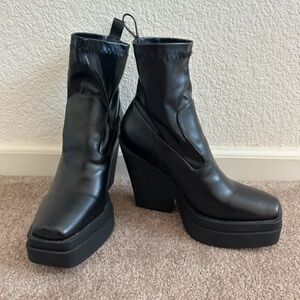 Sleek Black Platform Ankle Boots
